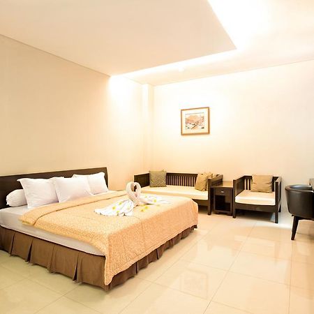 InKuta Residence&Villa Seminyak Esterno foto