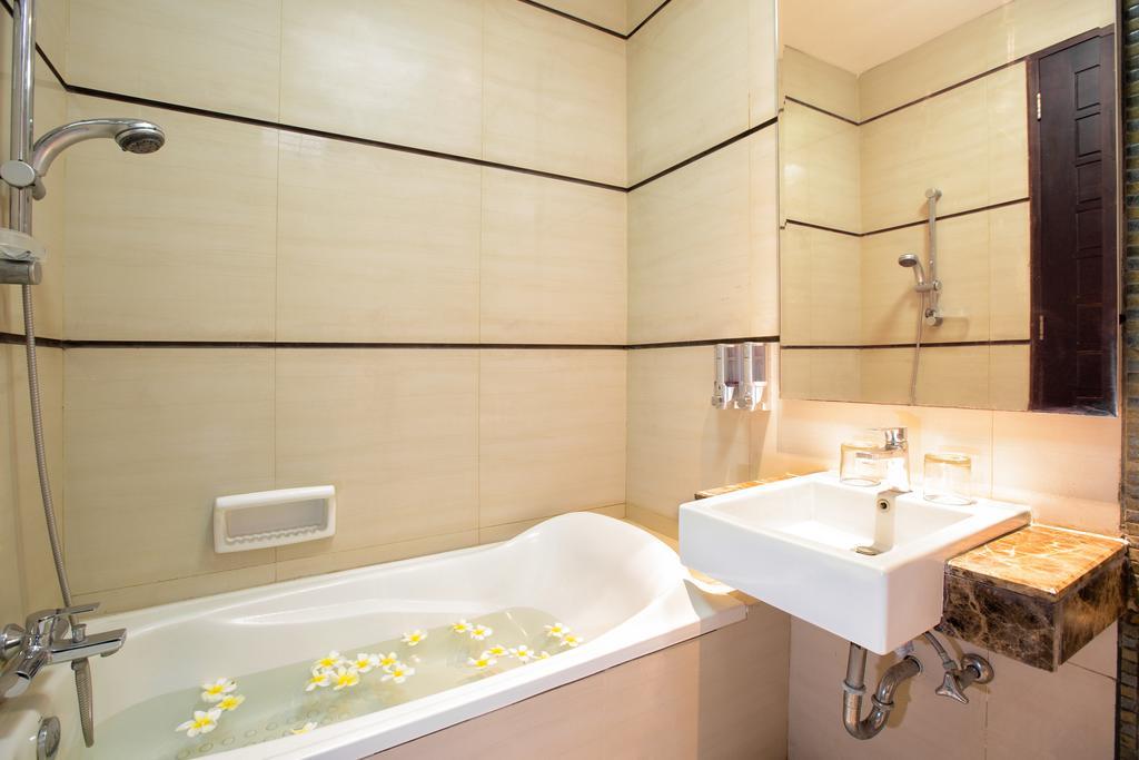 InKuta Residence&Villa Seminyak Esterno foto