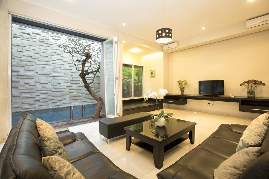 InKuta Residence&Villa Seminyak Esterno foto