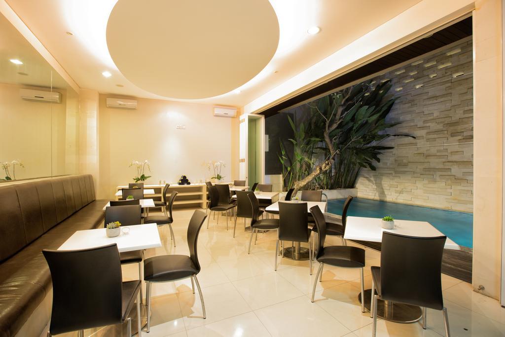 InKuta Residence&Villa Seminyak Esterno foto